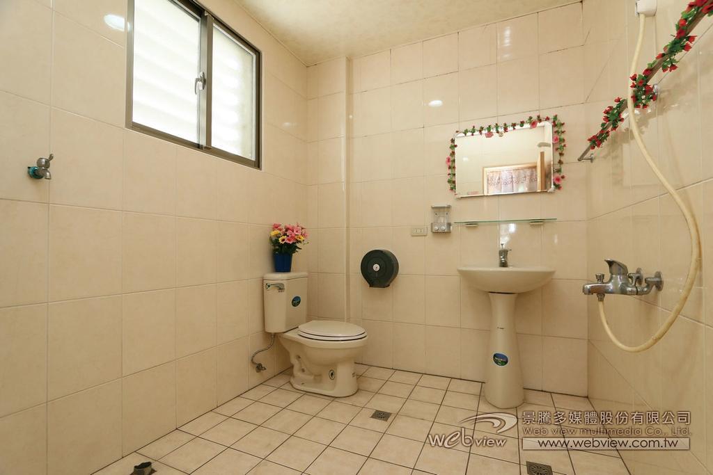 Zuoan Huati B&B อู่เจี๋ย ภายนอก รูปภาพ