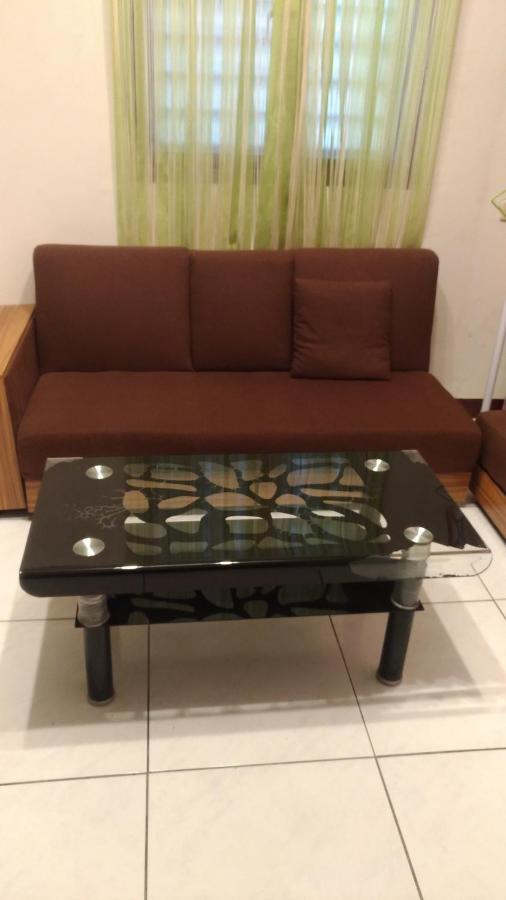 Zuoan Huati B&B อู่เจี๋ย ภายนอก รูปภาพ